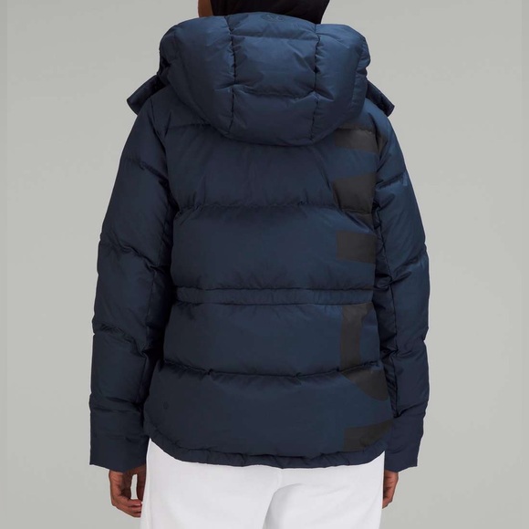 Lululemon Wunder Puff Jacket *Wordmark size 4 - Picture 2 of 14